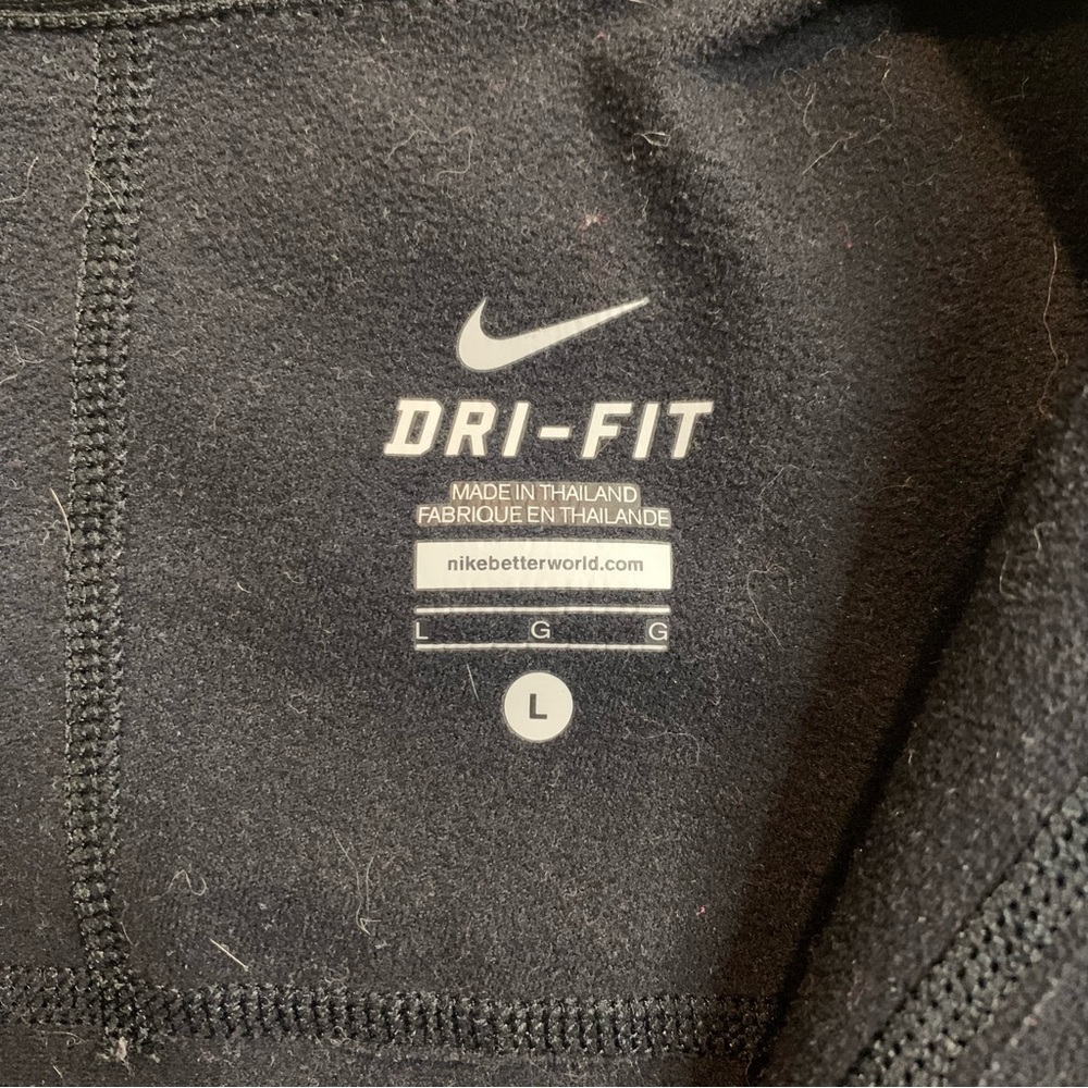 Nike Women’s Dri-Fit Reflective Running  Thermal Jacket, Size L - Picture 3 of 9